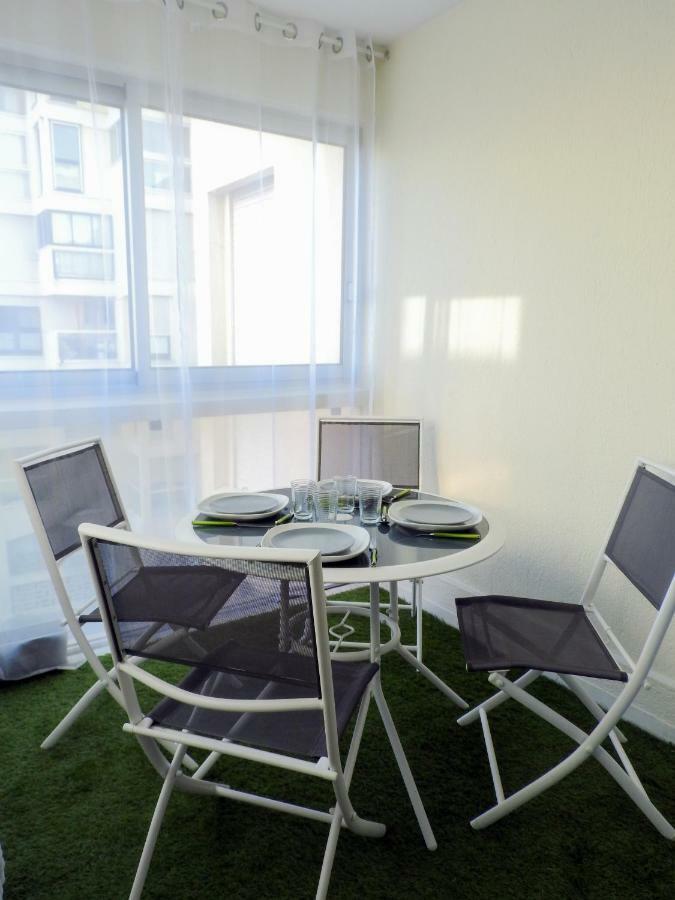 Appartement T2 De 40M2 Refait A Neuf Pour Vous ! Climatise Ла Гранде-Моте Екстериор снимка